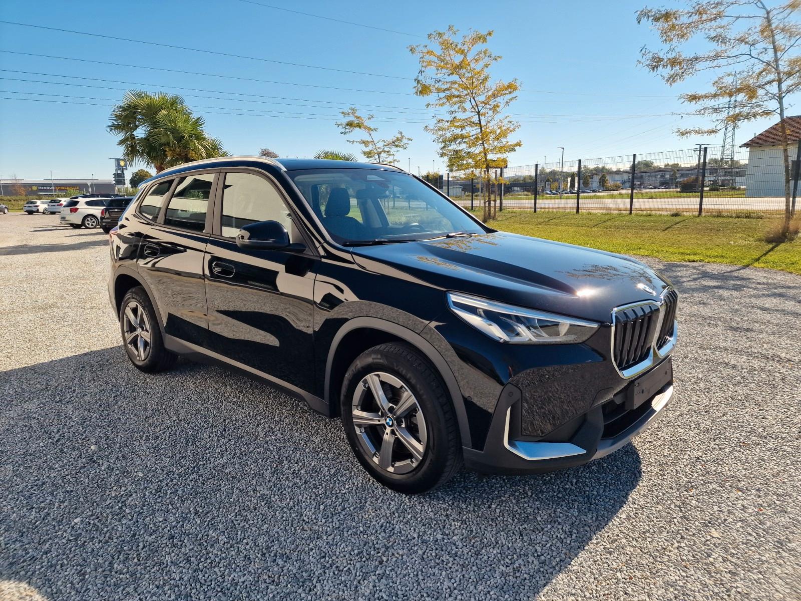 BMW X1 xDrive 23 i, SSD, DAB, SHZ, Parkassistenzsyst