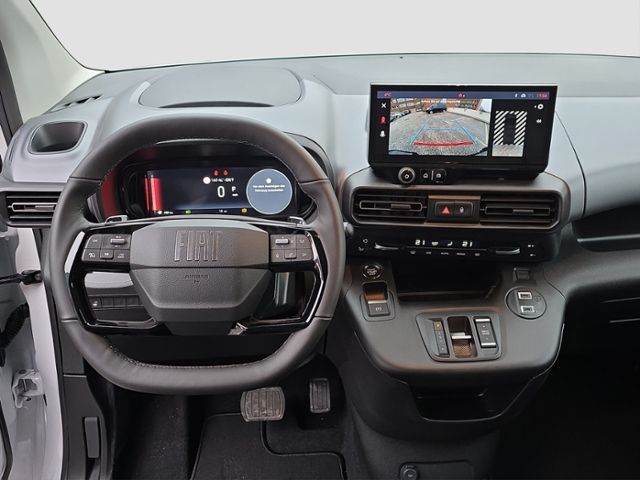 Fahrzeugabbildung Fiat Doblò Kombi L2 XL Länge 2 Rollstuhlrampe