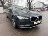 Volvo V90 Kombi Momentum - Volvo: Momentum