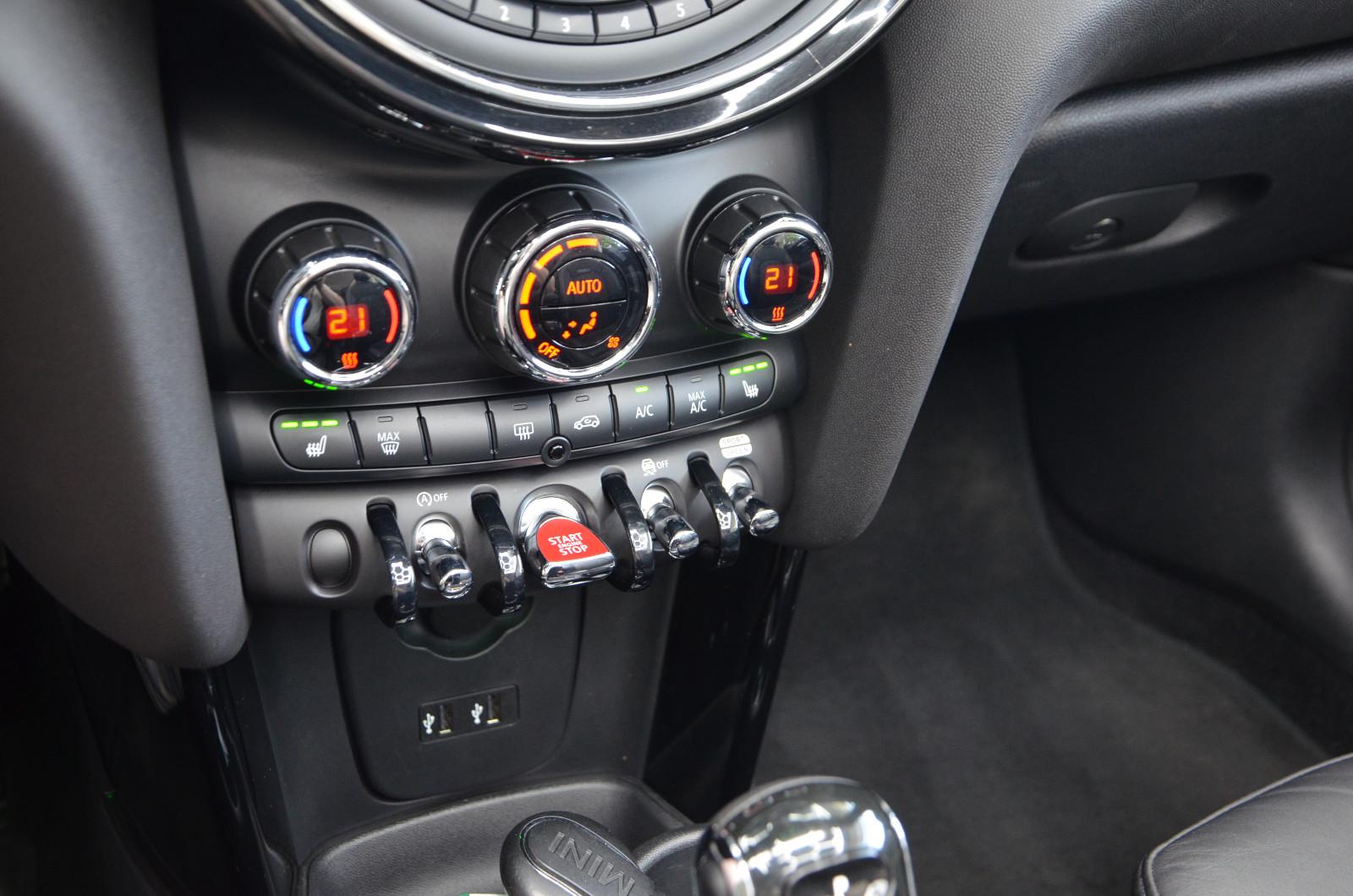 MINI Cooper S Cabrio *AUTOMATIK*LED*NAVI*H/K*1.HAND!*