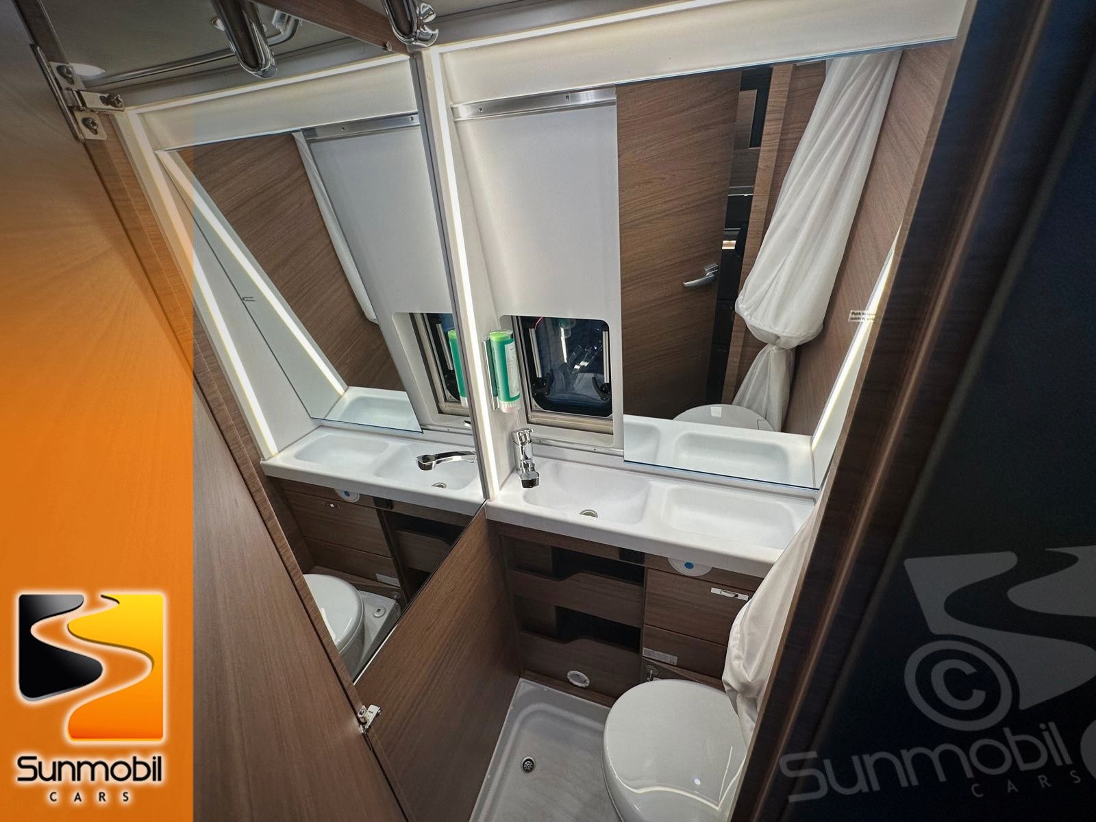 Fahrzeugabbildung Knaus BoxLife 600 ME Platinum Selection Aufstelldach