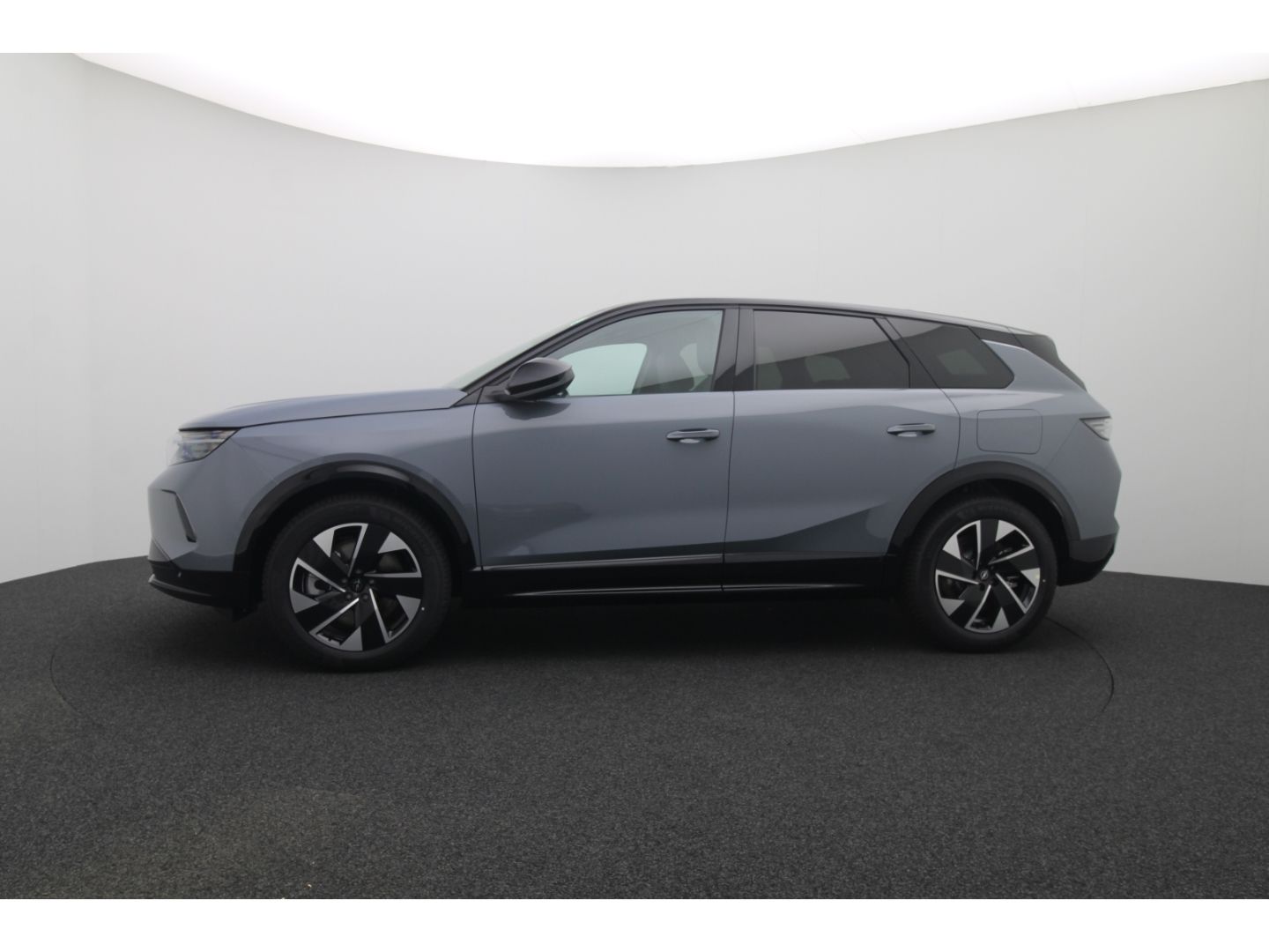 Fahrzeugabbildung Opel Grandland Electric 157 kW GS Tech Paket,Allwette