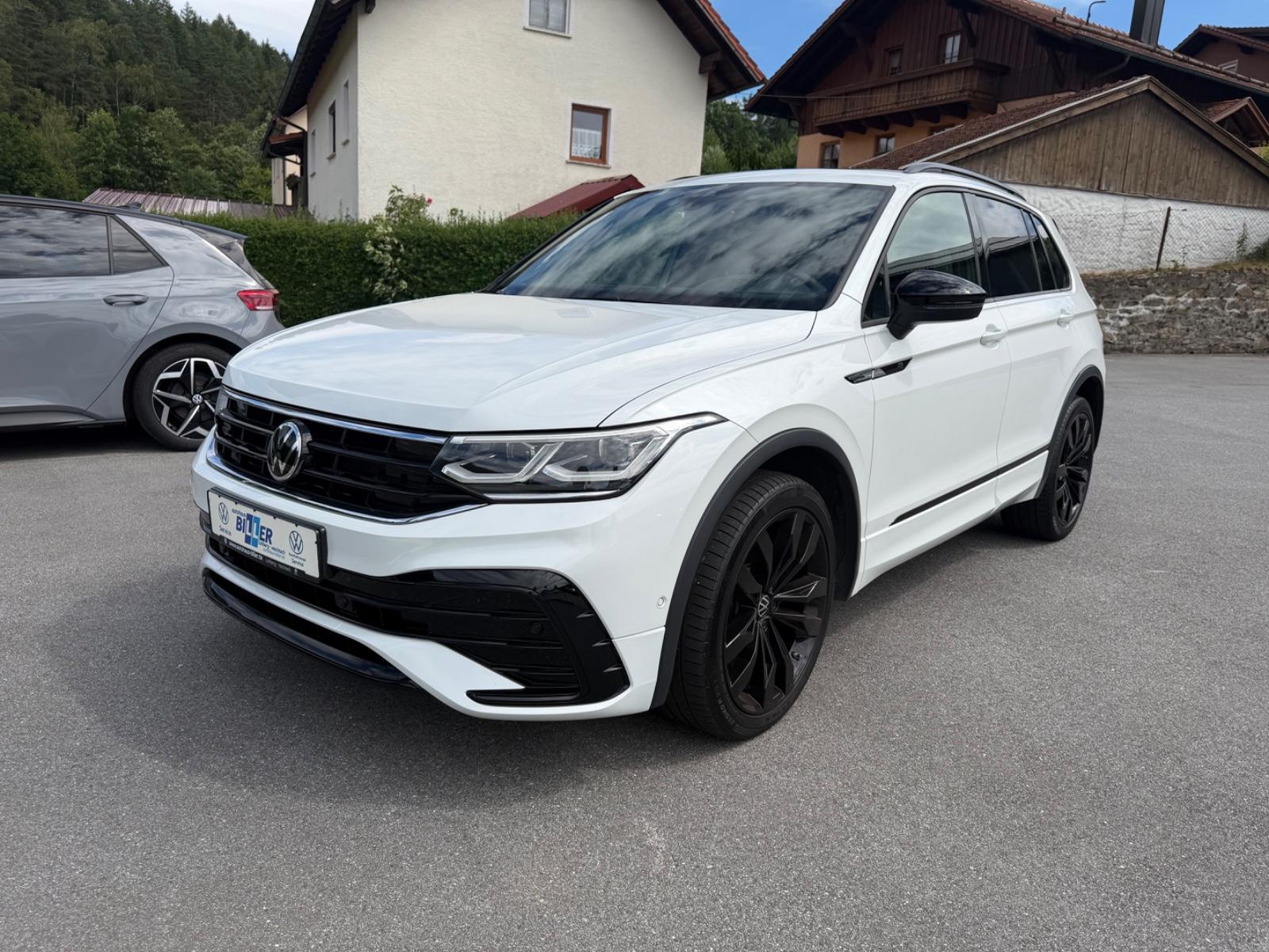 Volkswagen Tiguan 2.0 TDI 4M Black|Pano|StHz|DCC|AHK|Matrix