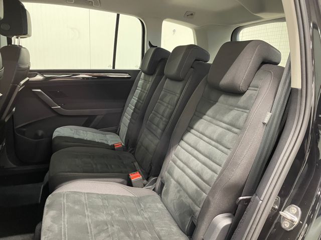 Touran Highline 1.5 TSI NAVI ACC LED