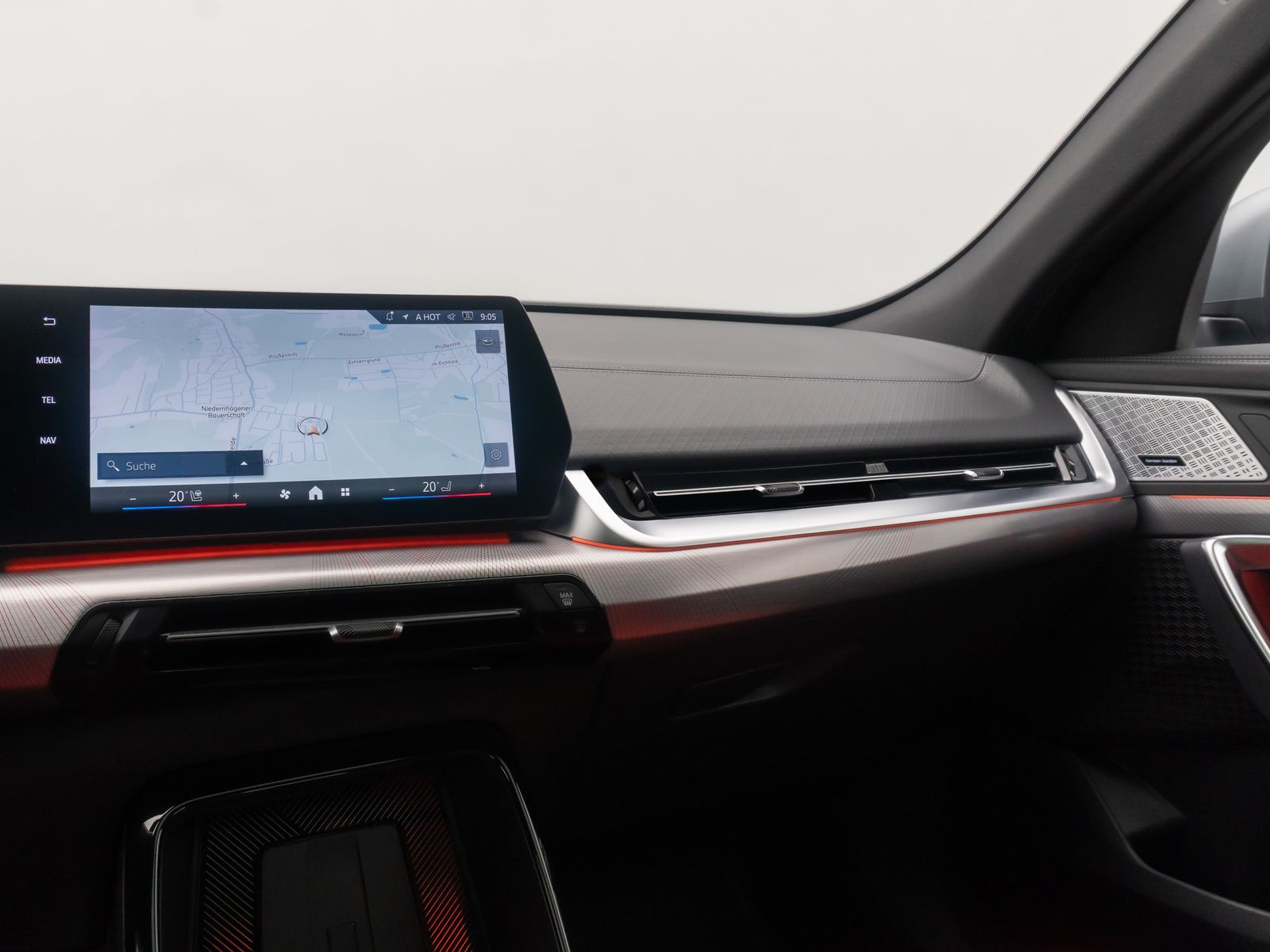 Fahrzeugabbildung BMW iX2 eD20 M Sport 360&deg;HUD DAB H/K Panorama 19Zoll
