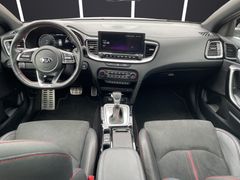 Kia Proceed 1.6 T-GDI GT *Autom.*Pano*Navi*