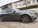Mercedes-Benz C 63S AMG Mercedes-AMG Kombi Top Zustand - graue Mercedes-Benz C 63 AMG