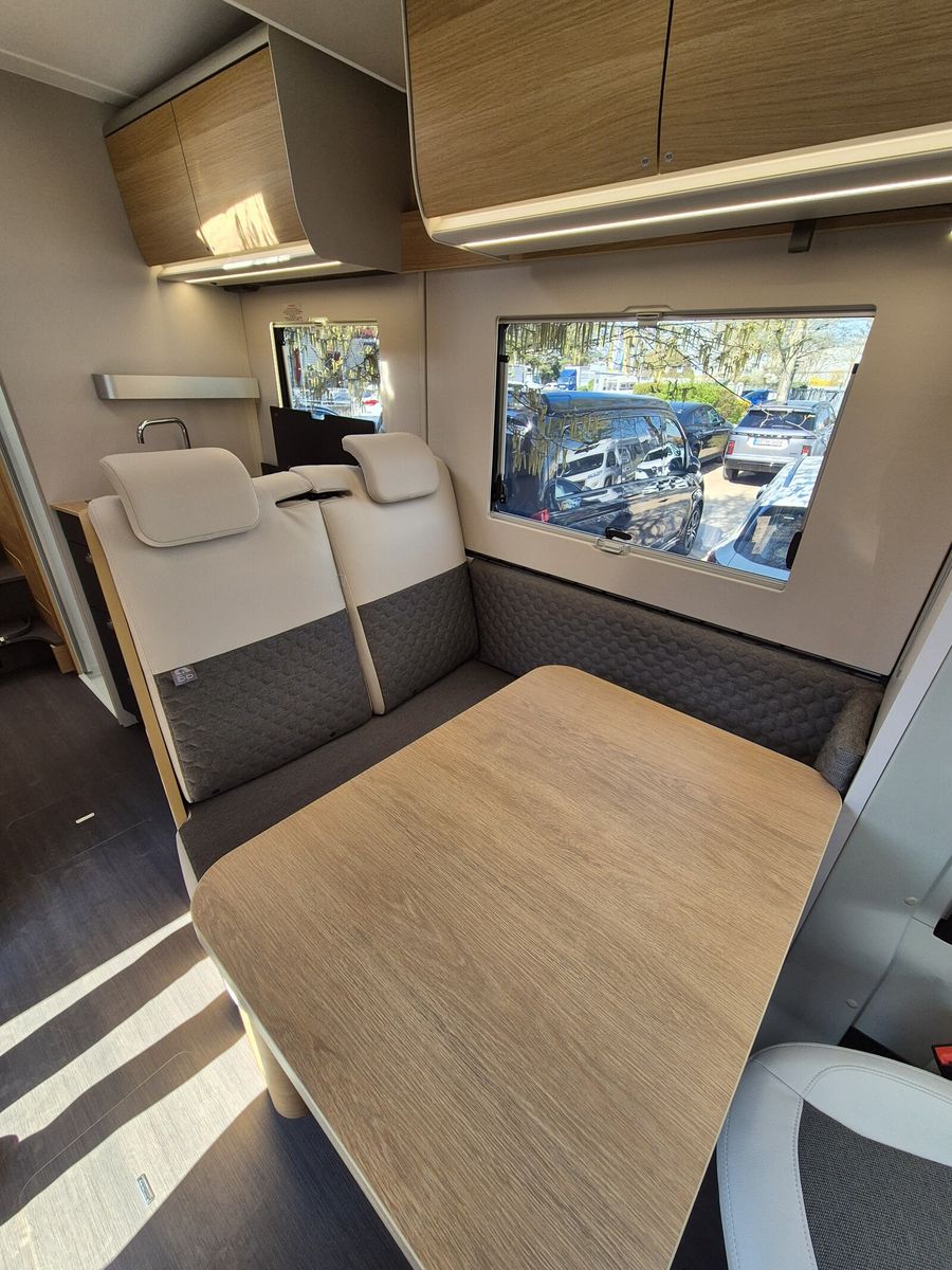 Fahrzeugabbildung Adria Matrix 670 SL 60Y Markise,Combi6E,MACHplus