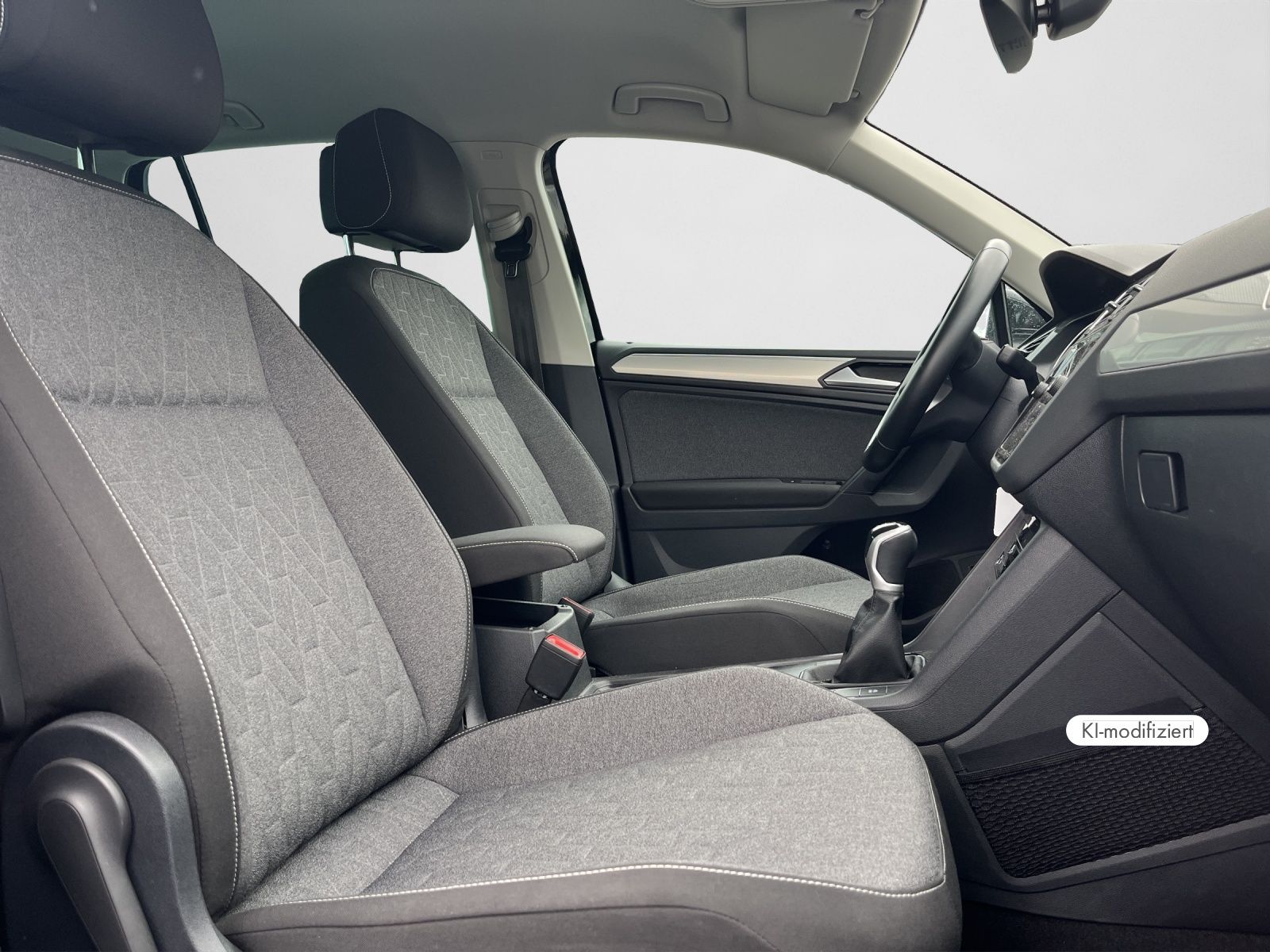 Volkswagen Tiguan Move 1,5 TSI ACC Ambientebeleuchtung foto 4