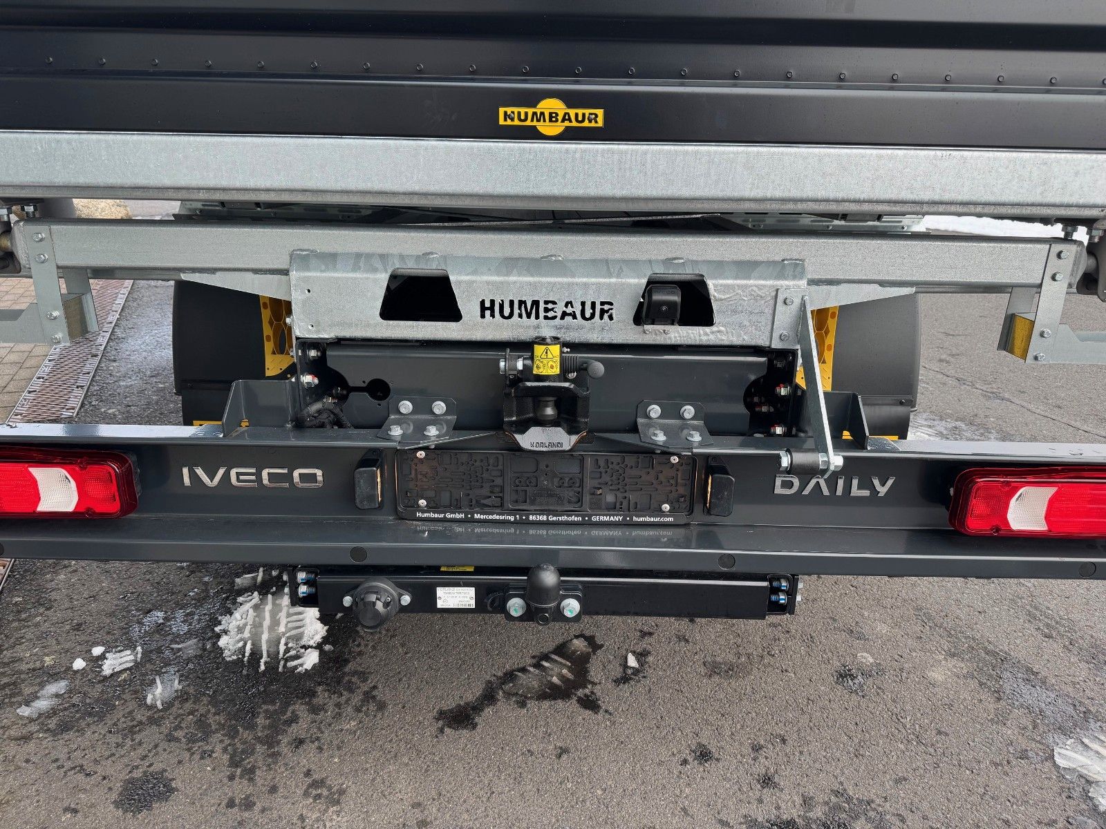 Fahrzeugabbildung Iveco Daily 70C18 H 3.0L *R3.450mm*AHK*Kamera*Sperre*