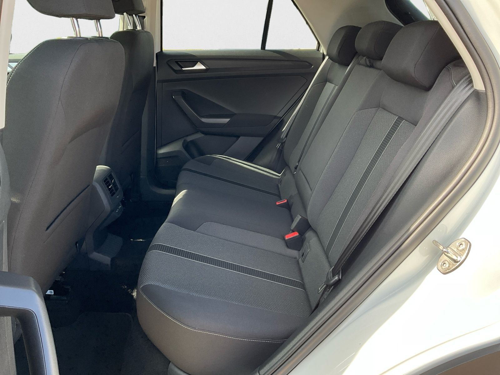 Volkswagen T-Roc - Bild 13