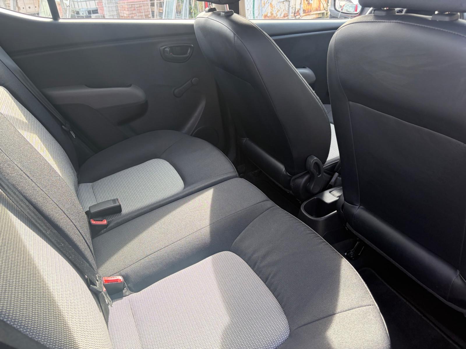 Hyundai i10*Automatik*1.Hand*Klima*AUX*HU/AU 10/27