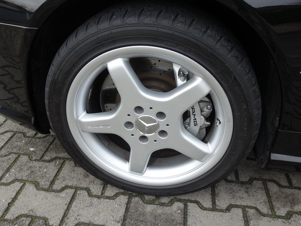 Mercedes-Benz SL 55 AMG