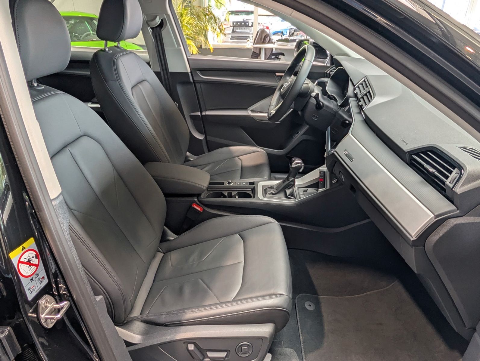 Audi Q3 35 TDI Sportback S tronic S line 8-fach foto 10
