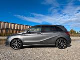Mercedes-Benz B250 Sports Tourer - Mercedes-Benz 250: 250s