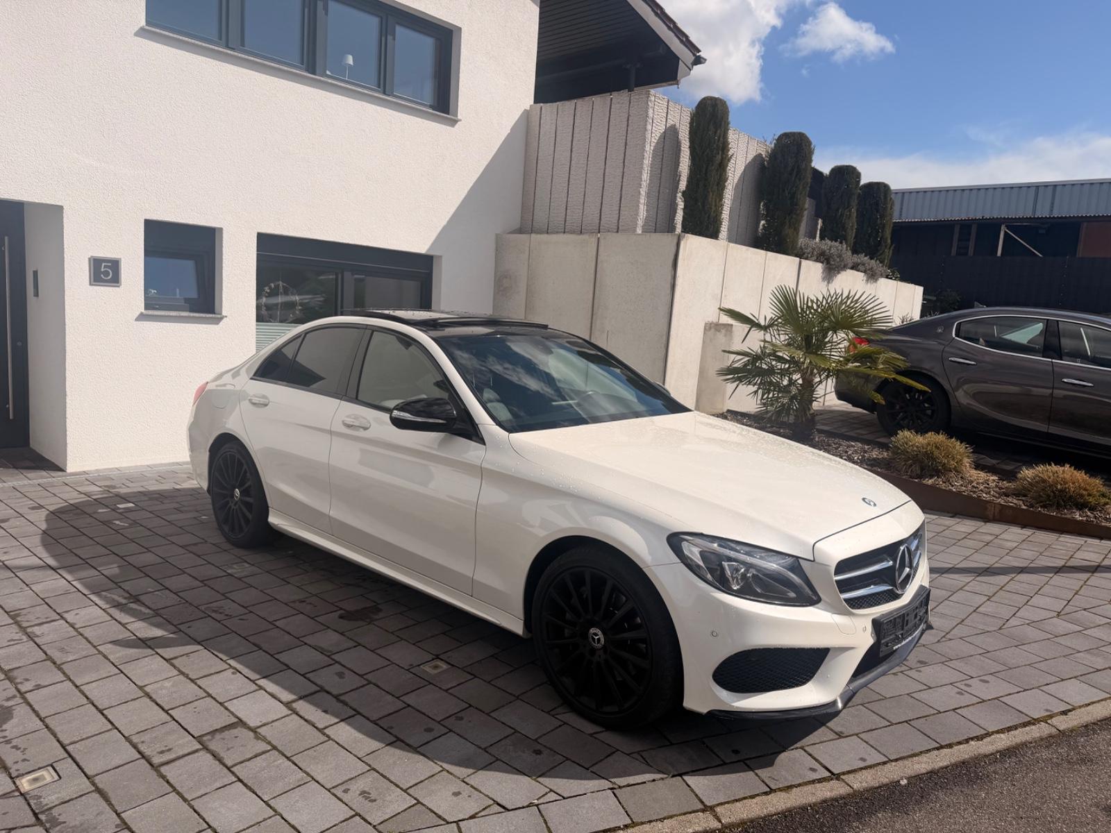 Mercedes-Benz C 250 CGI Lim AMG Line/Pano/Navi