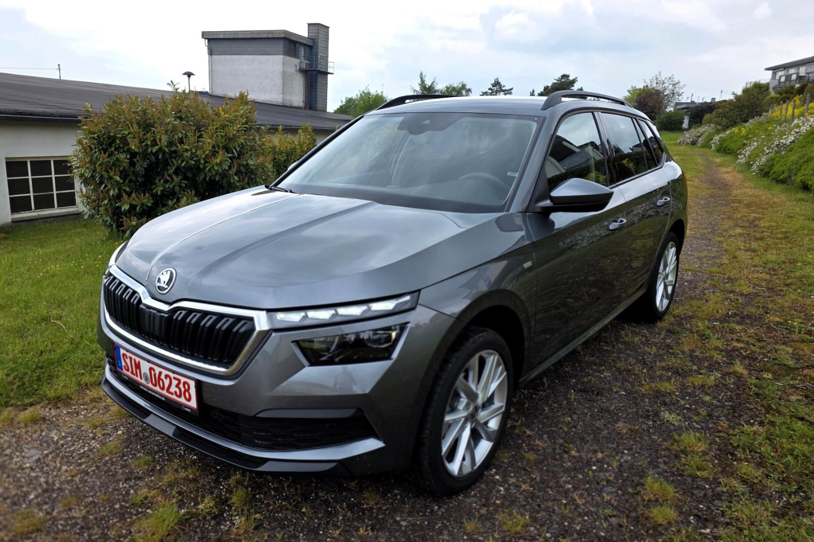 Skoda Kamiq Tour LED Navi Keyless Kamera 18 Zoll Top