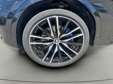 BMW X6 - 11