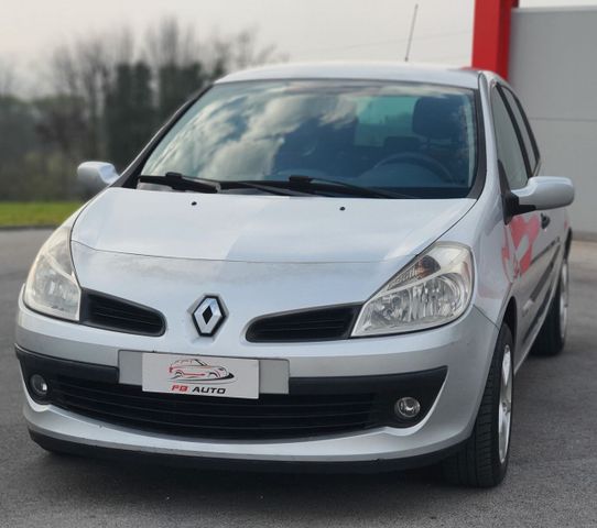 Renault Clio 1.5 dCi 5 porte Rip Curl Neopatenta