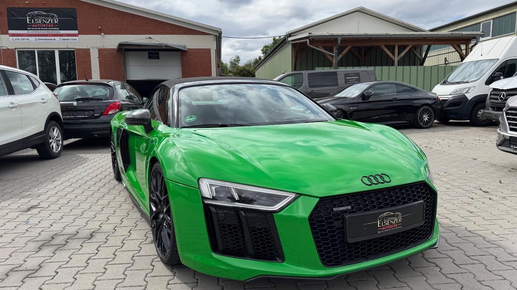 Audi R8