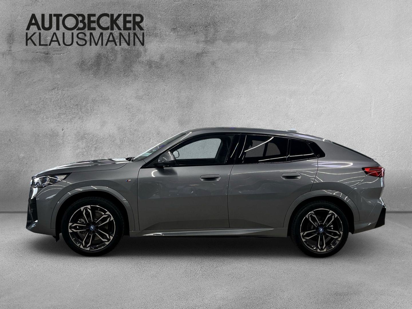 BMW iX2 xDRIVE30 M SPORT AUTOMATIK LC PROF HuD AHK K foto 3