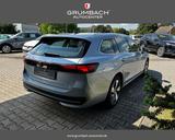 Volkswagen Passat Variant 1.5 eTSI DSG Business MY2025 K... - Volkswagen Passat: 2.5