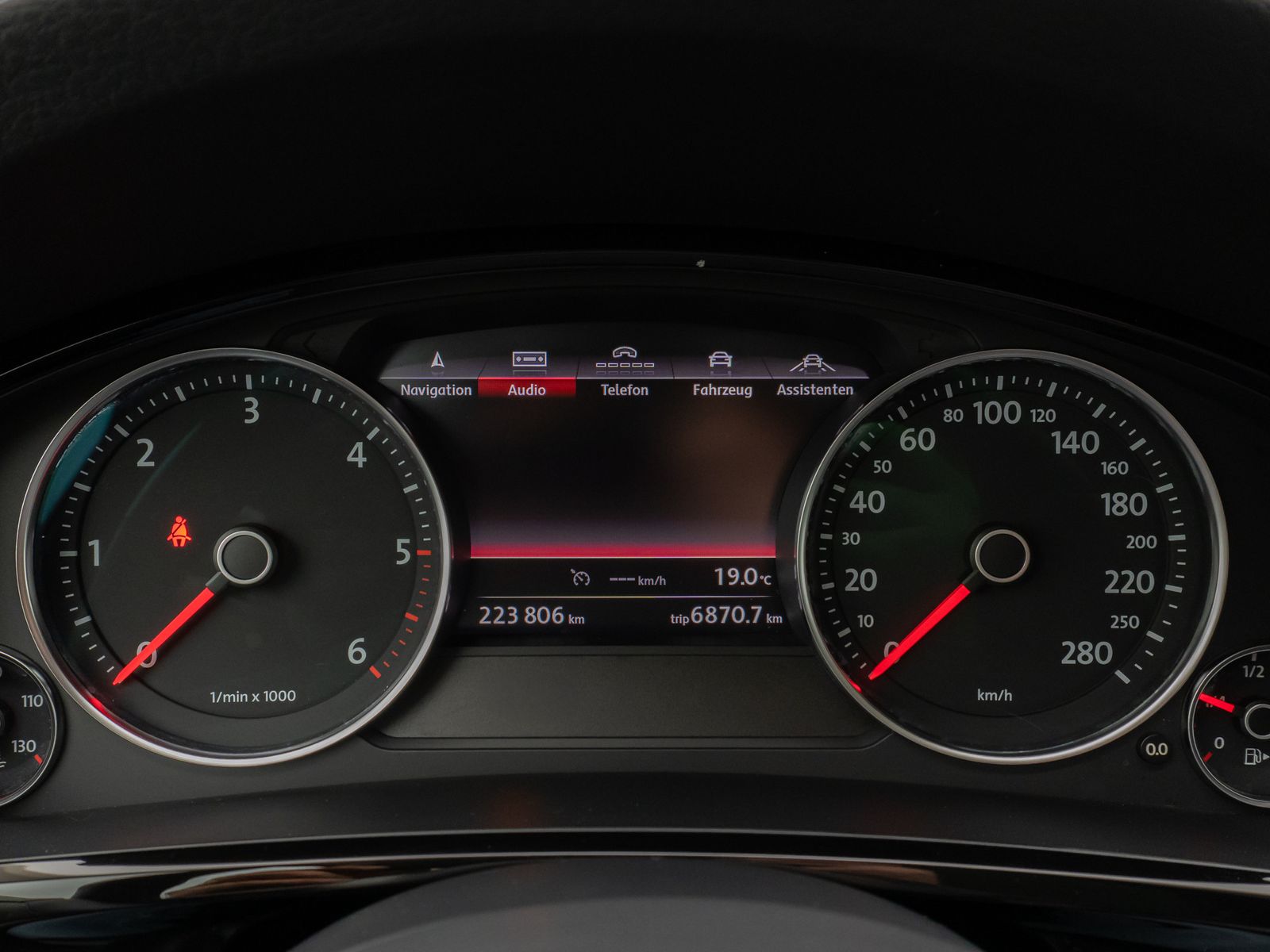 Fahrzeugabbildung Volkswagen Touareg V6 3.0 TDI Terrain Tech 4Motion PDC AHK