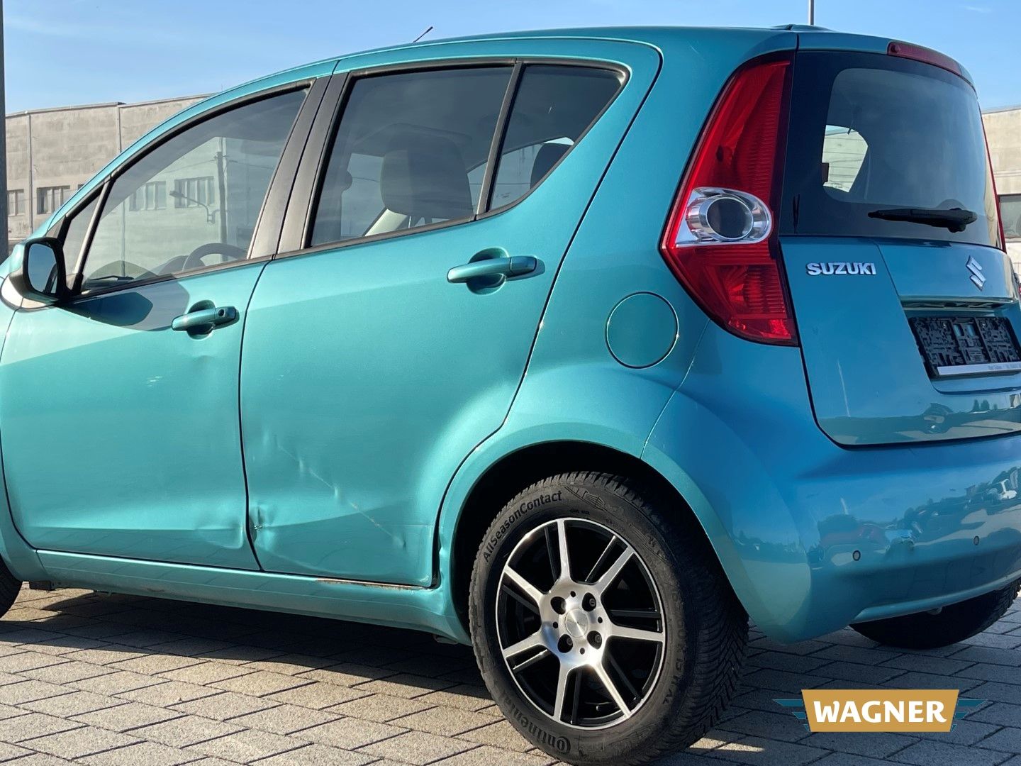 Fahrzeugabbildung Suzuki Splash Club Automatik Sitzheizung Klimaanlage