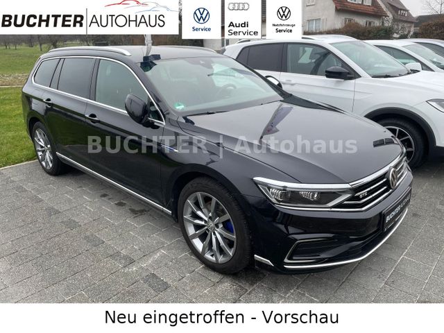 Volkswagen Passat Variant GTE Matrix Assistenz+ 18" Standhe