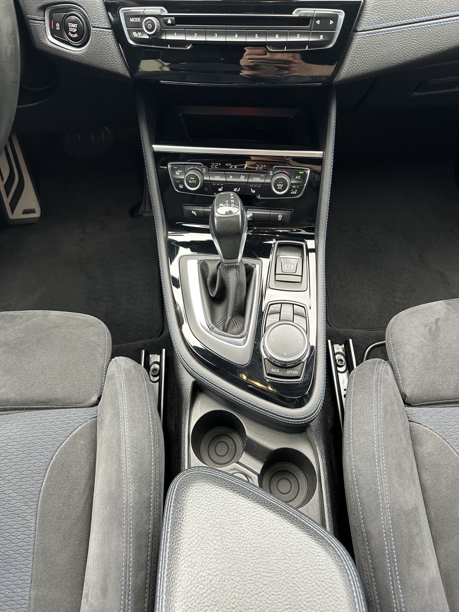 Fahrzeugabbildung BMW 220d Gran Tourer M-Sport NAV+LED+AHK+PANO+HIFI