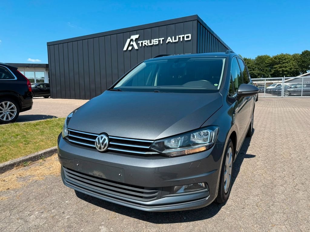 Image of Volkswagen Touran