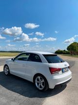 Audi A1 1.0 TFSI ultra sport Xeno plus 
