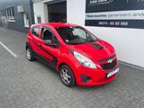 Chevrolet Spark 4Türig  1 Jahr Garantie - Chevrolet in Frankfurt (Main)