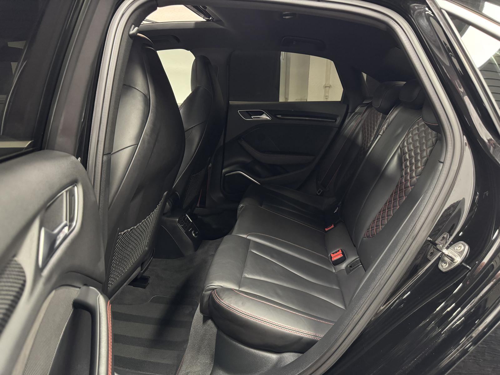 Audi RS 3 2.5 TFSI quattro*PANO*SCHALE*B&O*S.ABGAS*