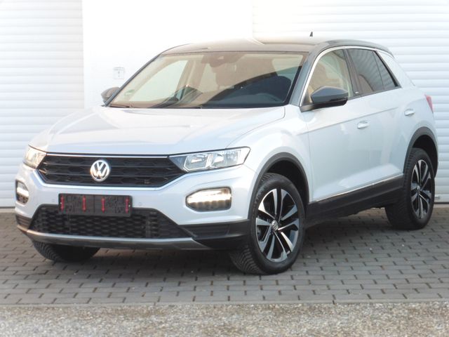 Volkswagen T-Roc 1.6 TDI UNITED Navi CarPlay SHZ AHK 17"