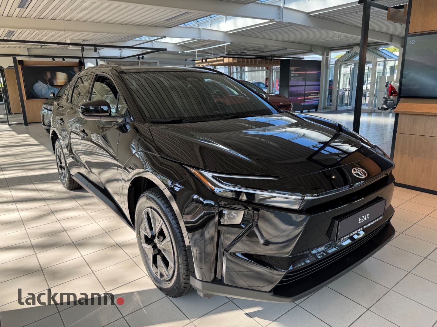 Toyota bz4X Teamplayer 360°Kamera Toter Winkel Warner imagem 3