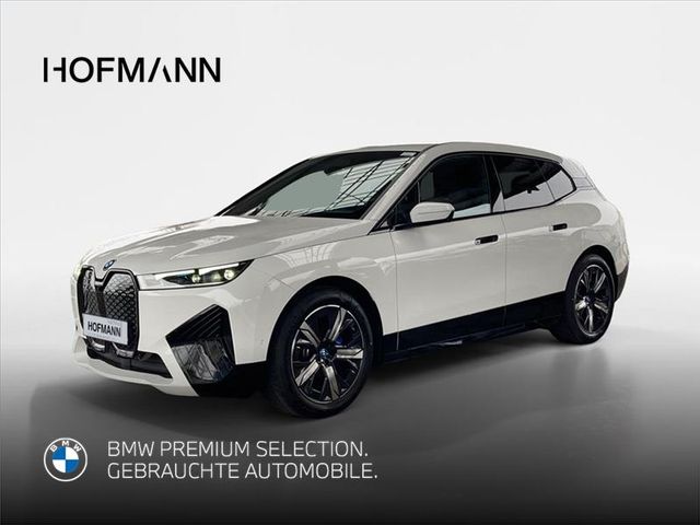 BMW iX xDrive40 Sportpaket+Laser+AHK+ACC+Leasing