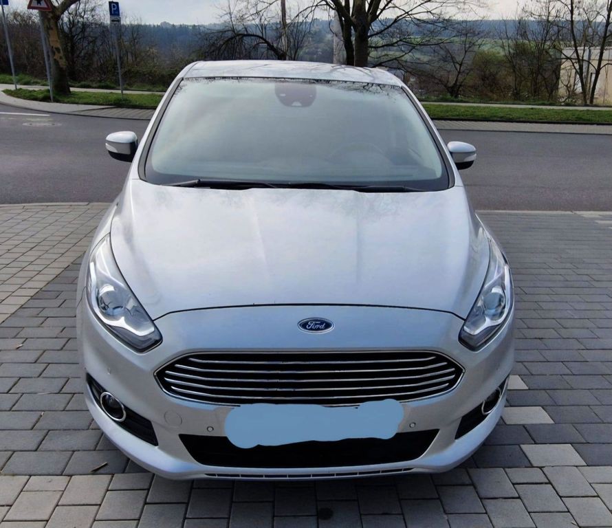Image of Ford S-Max