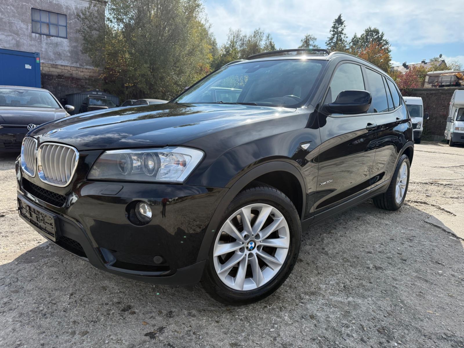 BMW X3 xDrive 30d*258PS*HUD*LEDER*PANO*KEYLESS*