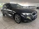 BMW 320 d xDrive Touring 8fach bereift+SHZ+Curved - BMW 320: 320d
