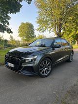 Audi Q8 50 TDI quattro Luft 360 Pano 3xS - Audi Q8 mit Diesel-Antrieb: Geländewagen