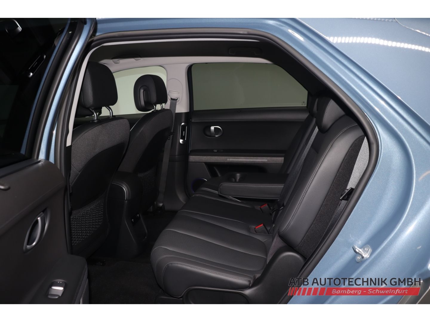 Fahrzeugabbildung Hyundai IONIQ 5 UNIQ 77,4 kWh 97,6% SOH HUD AHK-abnehmba