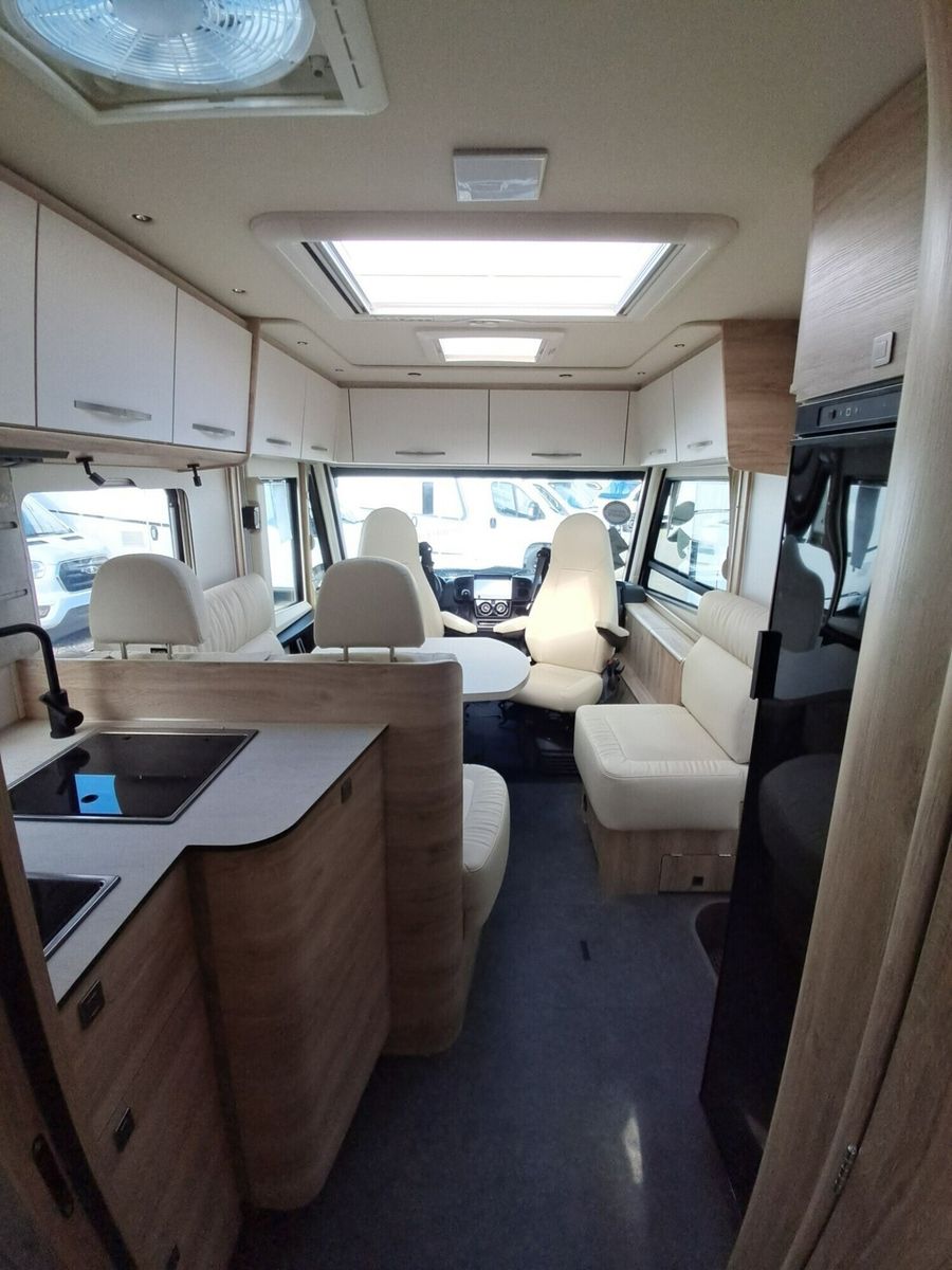 Fahrzeugabbildung Eura Mobil Integra Line IL 720 EF SAT, SOLAR, LUFTFEDERUNG