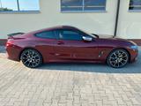 BMW M850i xDrive Coupé - - BMW M850 von privat