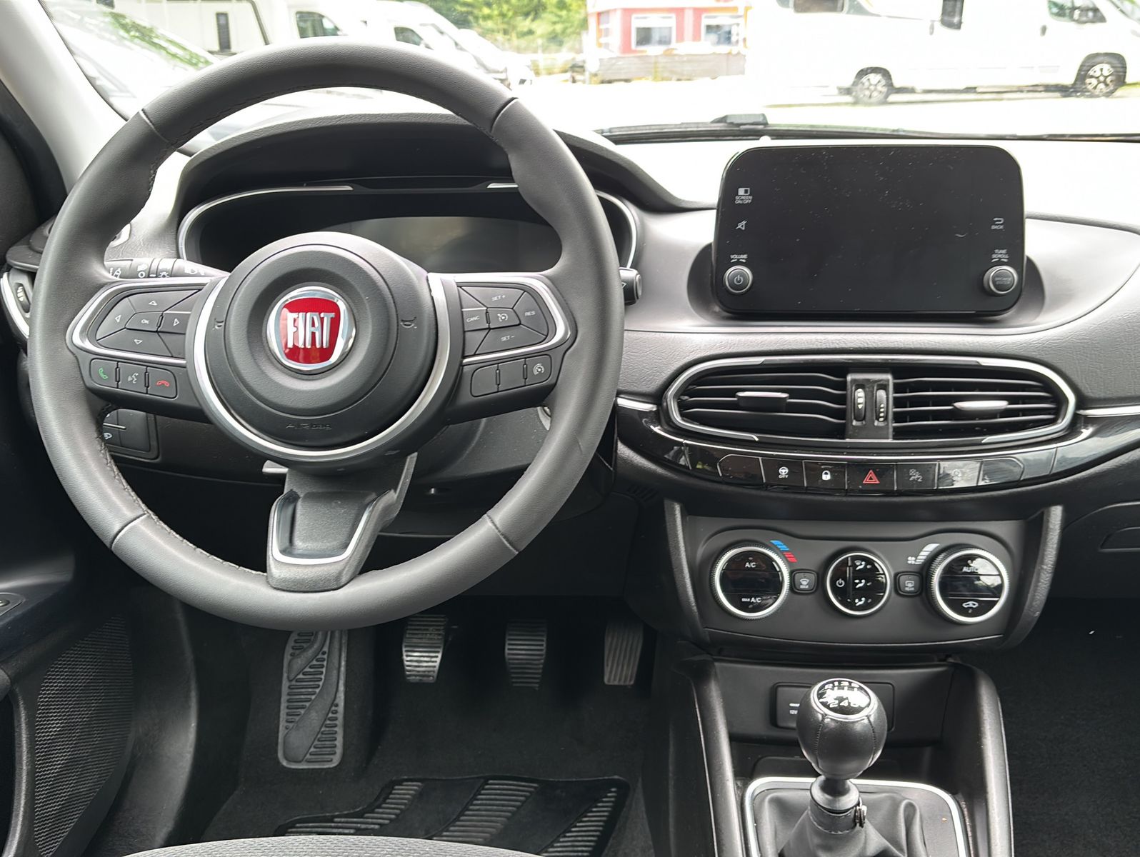 Fahrzeugabbildung Fiat Tipo 1.6 M.jet 130 Ps