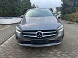 Mercedes-Benz B 220 d 4Matic PROGRESSIVE PANORAMA LEDER NAVI - Mercedes-Benz B 220 aus 2022