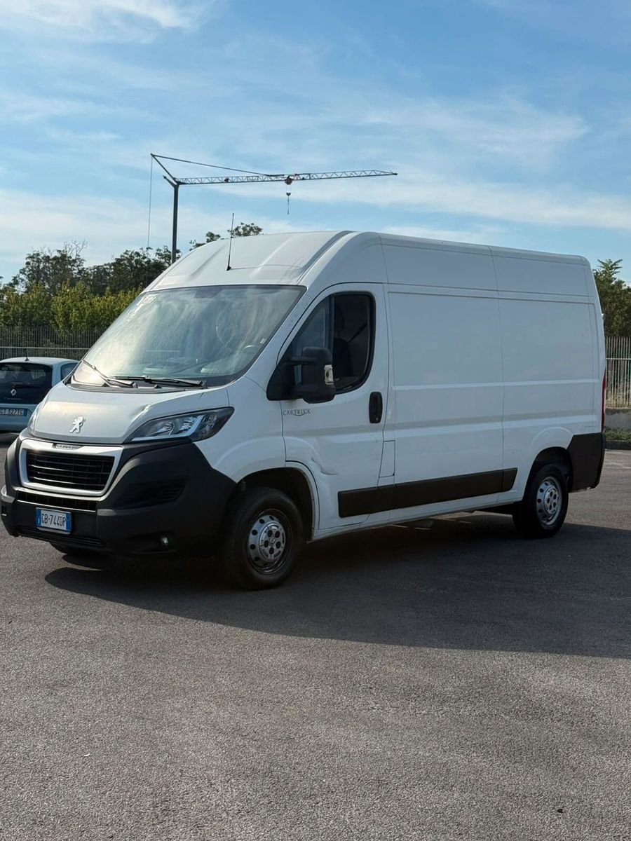 Peugeot Peugeot Boxer 333 2.2 BlueHDi H2L2 2021