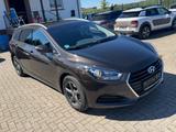 Hyundai i40 cw blue Classic Klima Scheckheft 2.Hand Gara - Hyundai i40: Classic