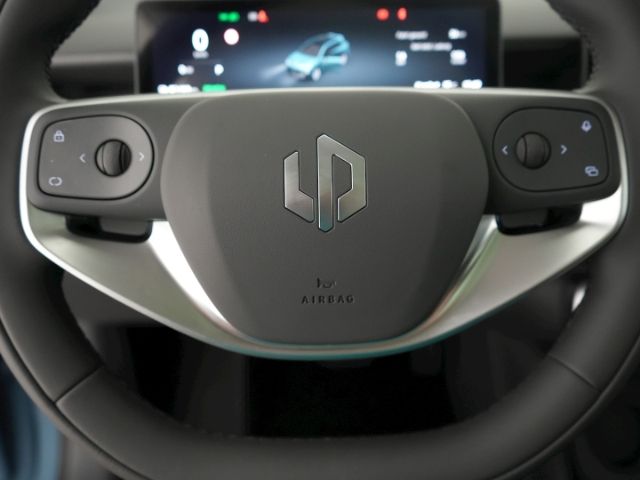 B10 DESIGN PROMAX 67,1 kWh+360°KAMERA+E-SITZE+PA
