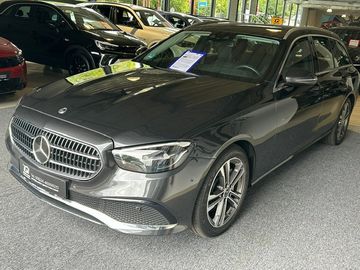 Mercedes E 220 - 3